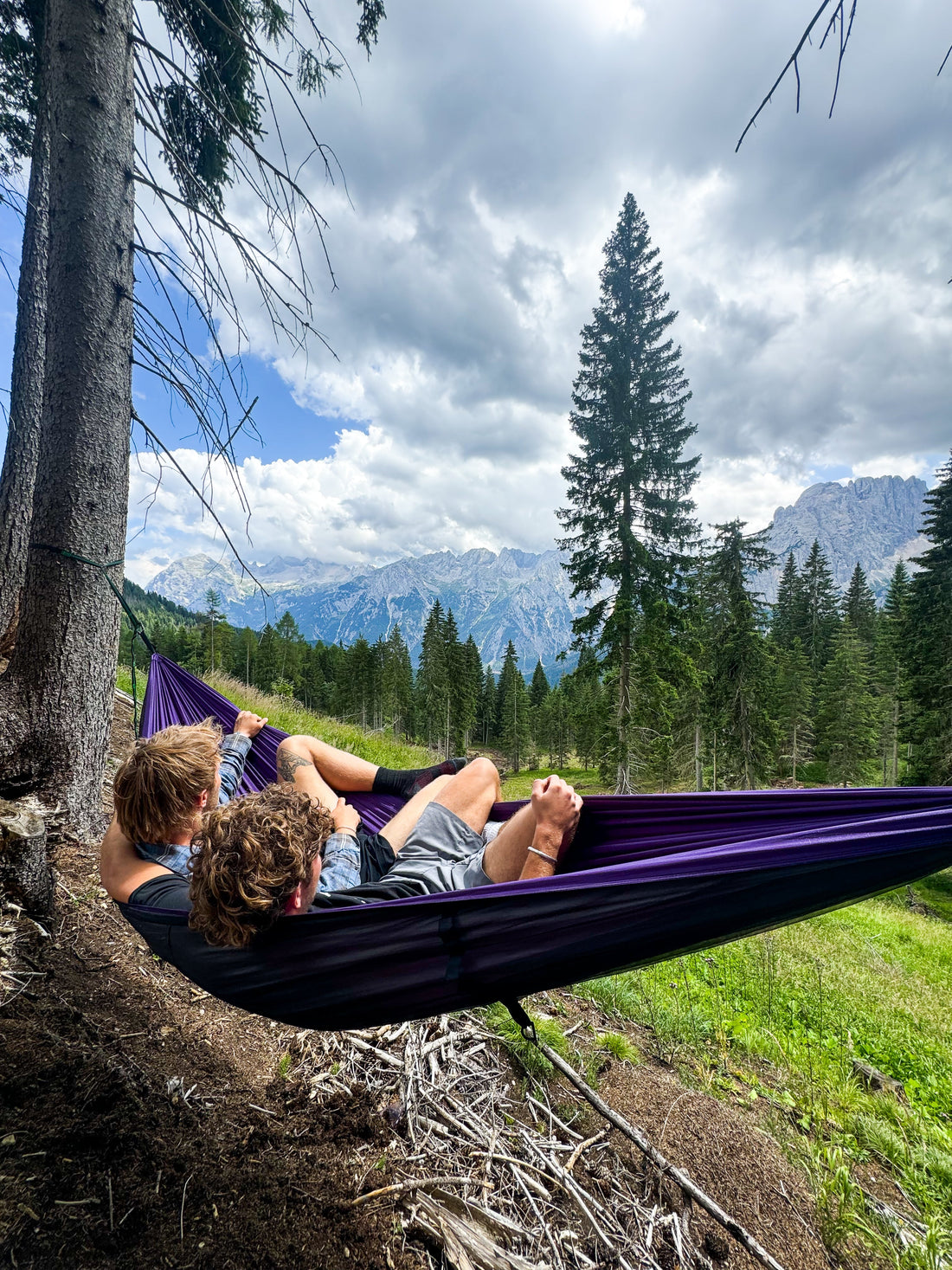 Hammock Trips Across Europe: How to Travel for Next to Nowt